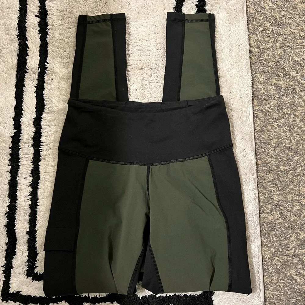 SALE! Kuhl Transcendr Leggings - Picture 3 of 5